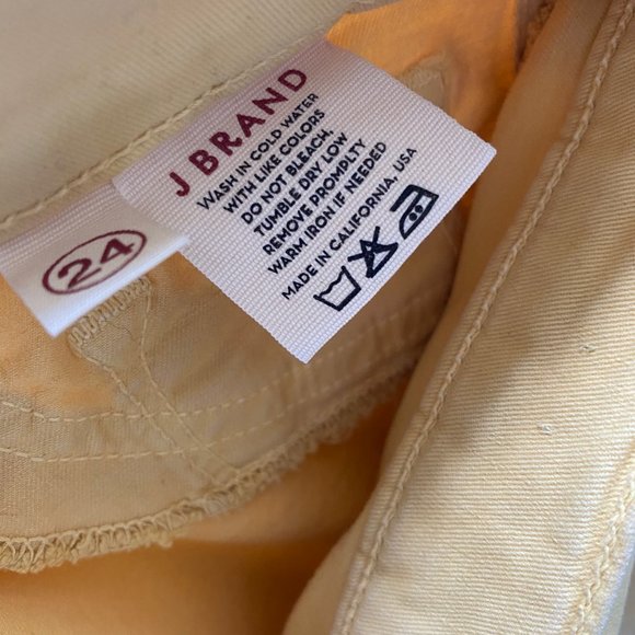 J BRAND - SKINNY LEG 811 MID RISE SOFT DENIM - Picture 6 of 7